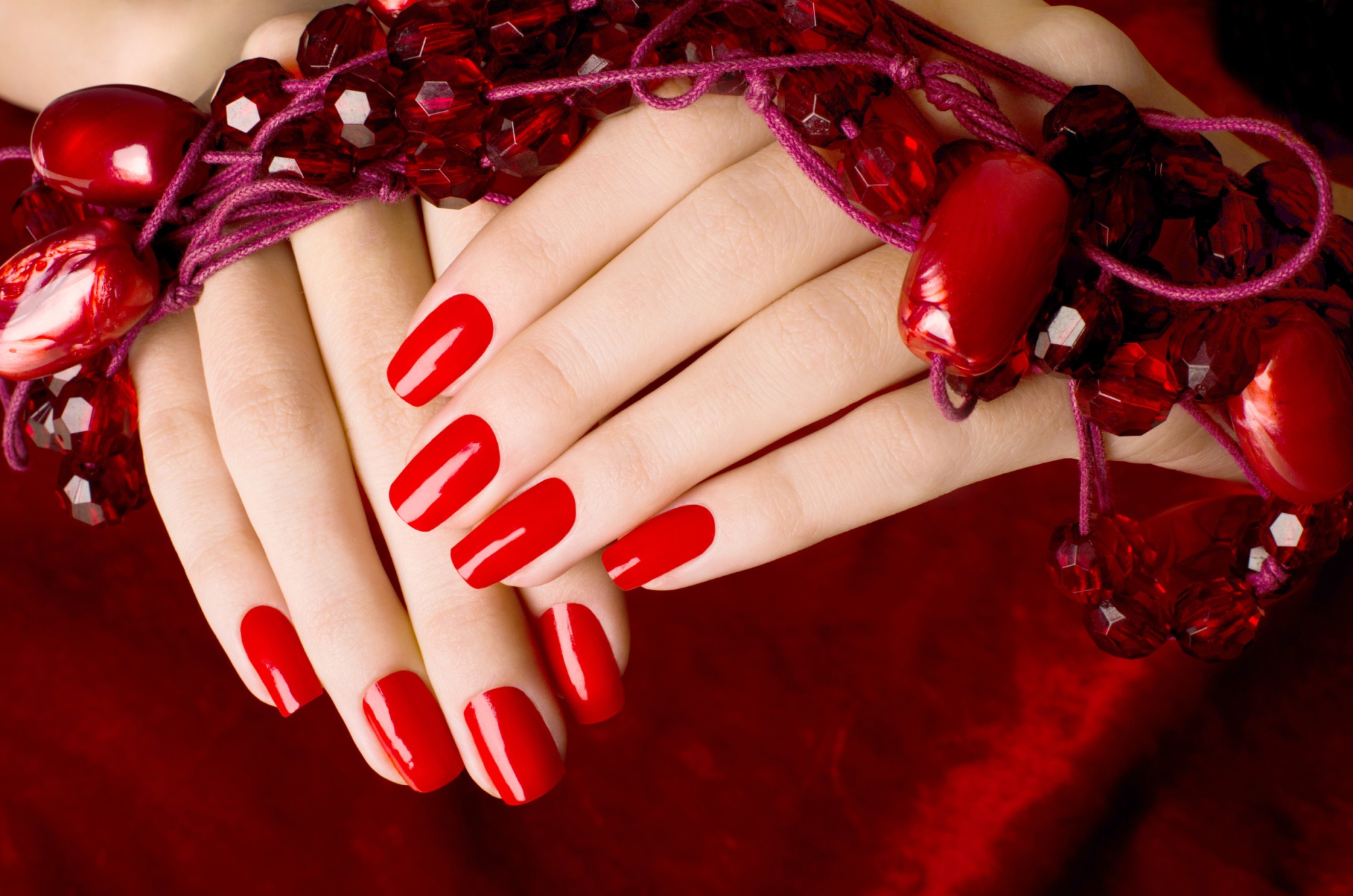 THE BEST GEL NAILS